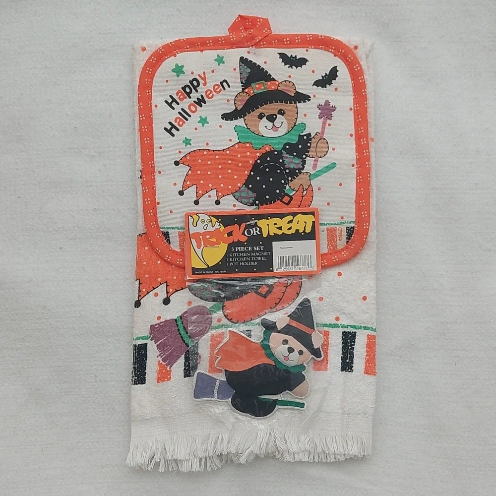 TRICK or TREAT Vintage 3-piece Halloween kitchen linen set NWT